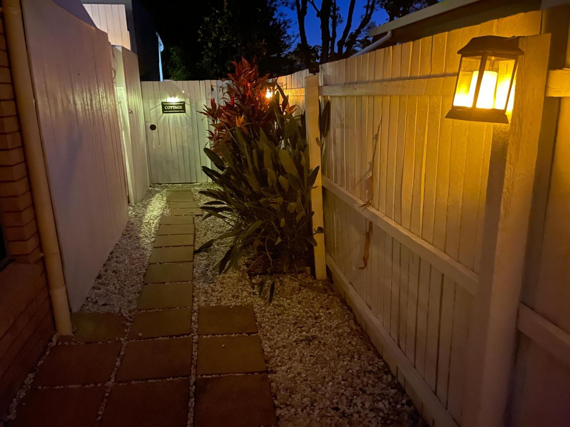 Private Outdoor Spa, Fire Pit - The Retreat Coolum Beach Hotel Exterior photo